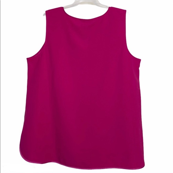 Lane Bryant | V-Neck Blouse Top Size 24 Sleeveless Solid Pink Tank NWT - Picture 4 of 4
